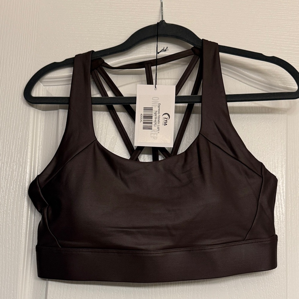 Zyia Espresso Metallic Light n Tight Sports Bra